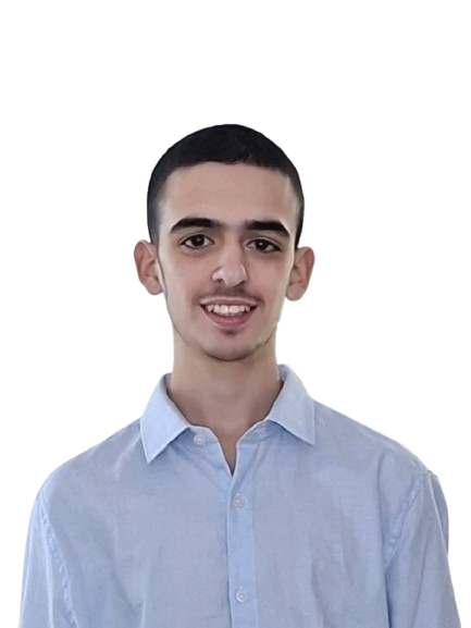 מנהל מוצר עומד בסטודיו של בית תוכנה